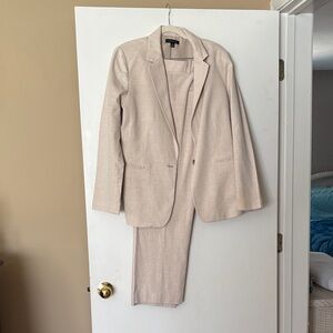 Ann Taylor Women's Cream Suit Set
